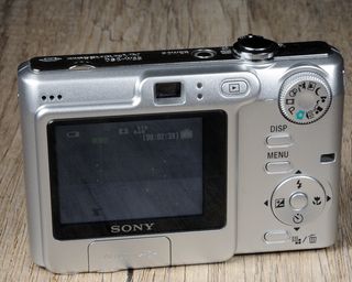 Sony DSC-W35 Christian Zahn - Digitalkamera-Museum