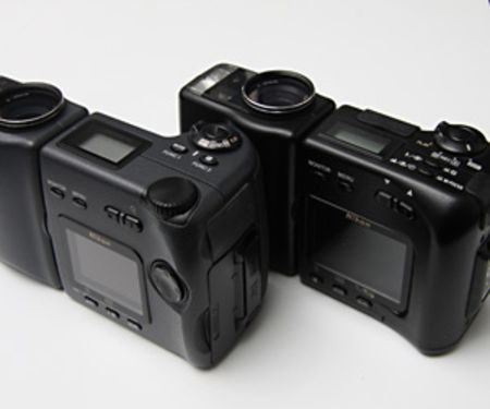 Nikon Coolpix 990 - Digitalkamera-Museum