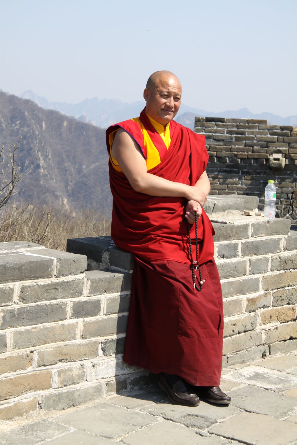 Mönch, Große Mauer, Peking, 04.04.2014