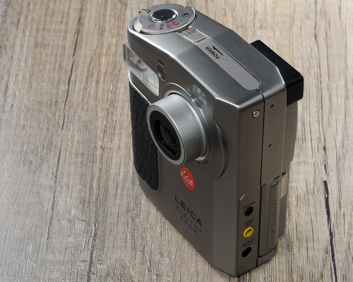 Leica Digilux Zoom C. Zahn DigitalkameraMuseum