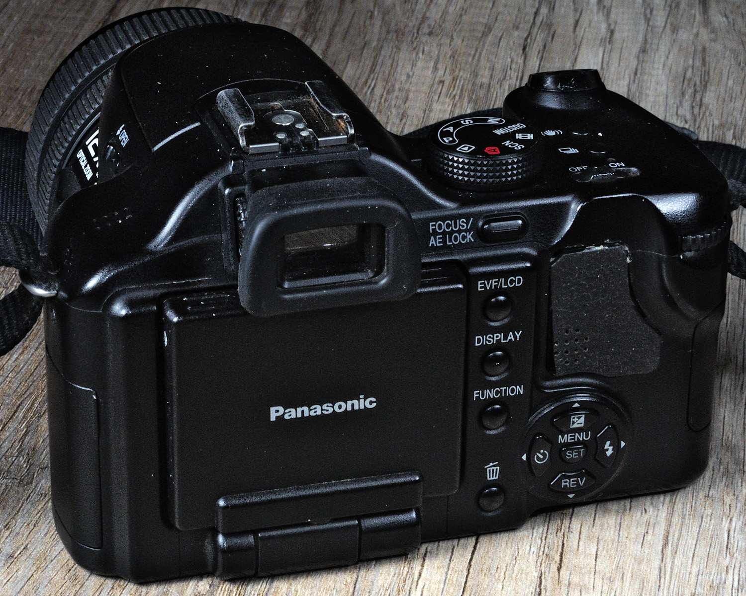 Kerkbank Apt Klaar Panasonic Lumix DMC-FZ50 C Zahn - Digitalkamera-Museum